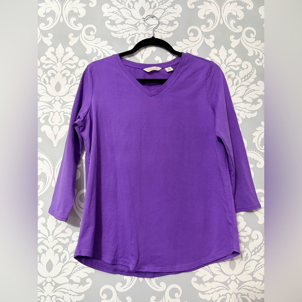 10/$25 • Weatherproof Vintage Purple V-neck 3/4 Sleeve‎ Cotton Top